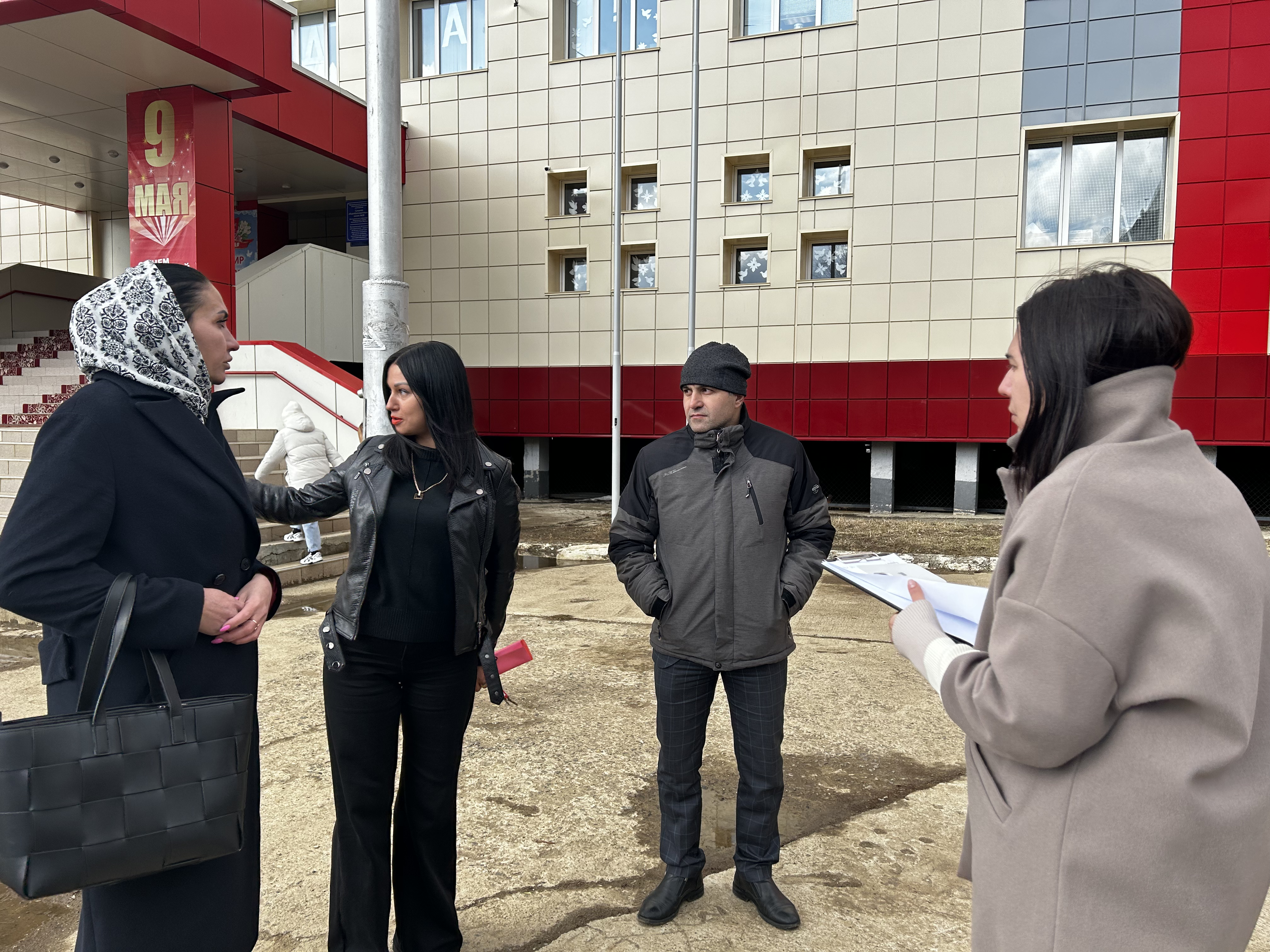 Организация субботников по  предприятиям