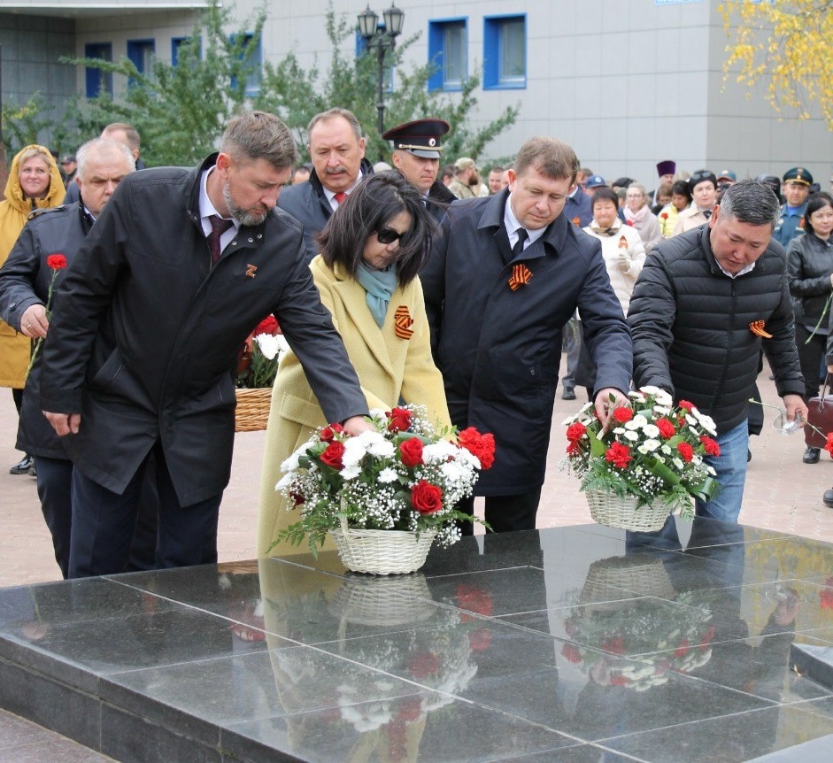 В Мирном прошла городская акция "Свеча памяти"