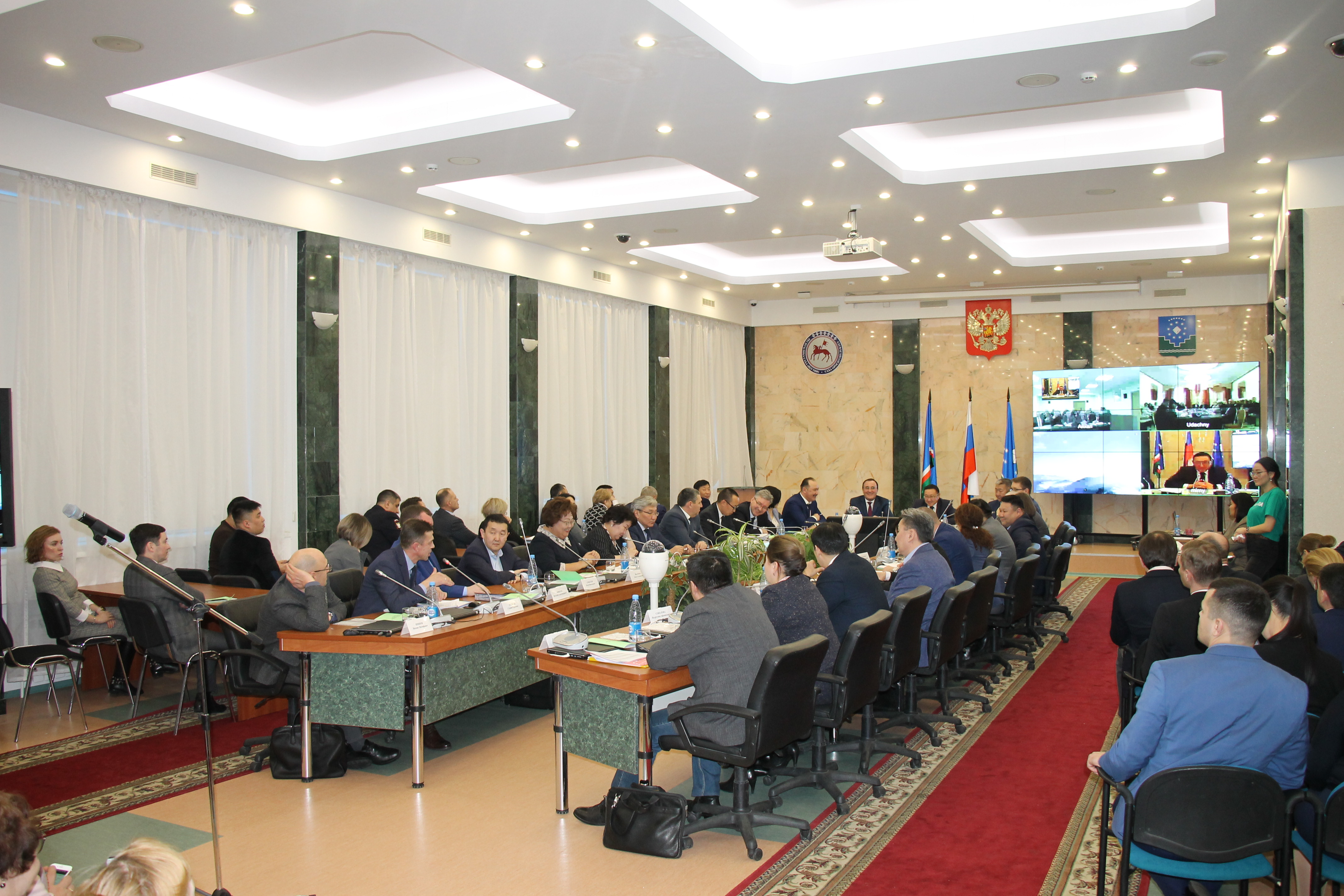 Отчет правительства Республики Саха (Якутия)  перед населением Мирнинского района