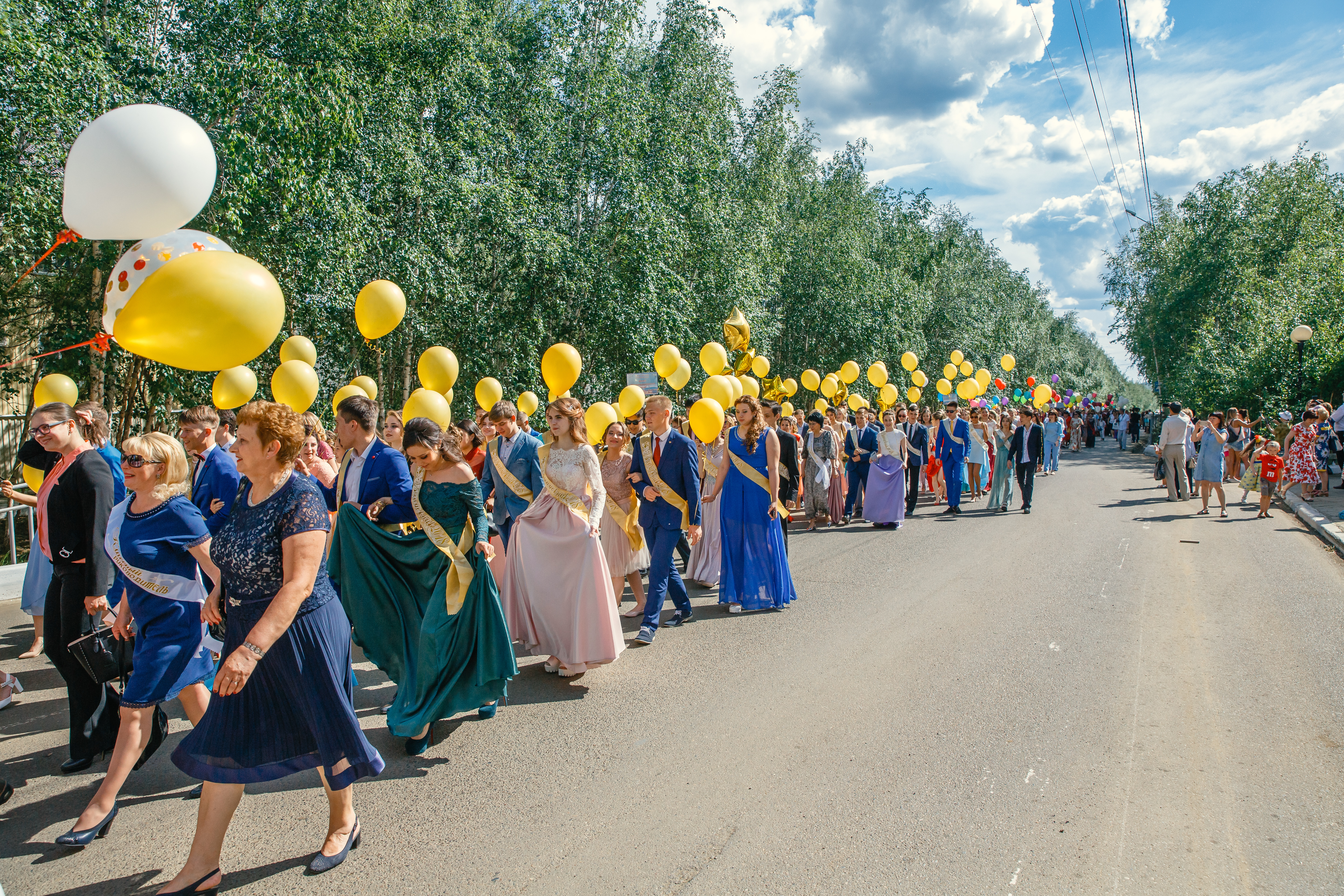 Уважаемые выпускники!