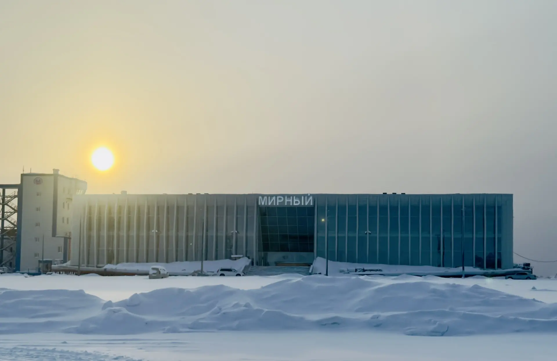 Ждем первые взлет и посадку!