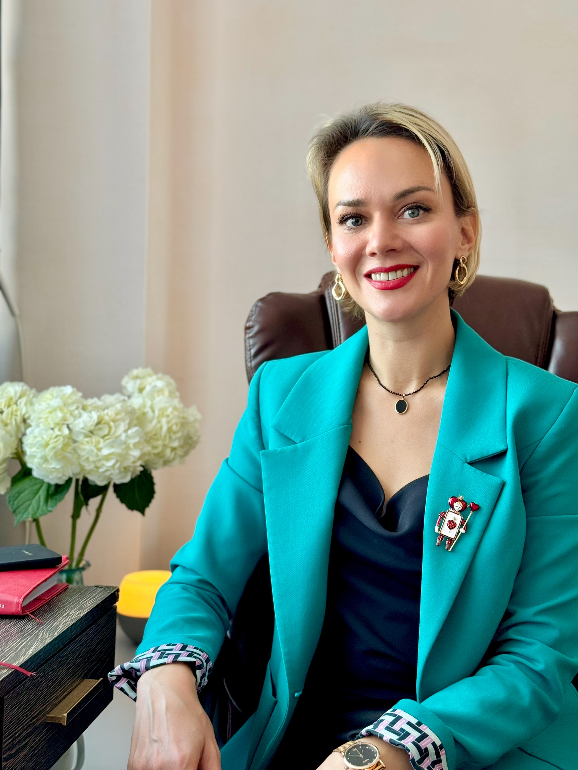 Социальный контракт: Как психолог из Мирного реализовала мечту и помогает горожанам