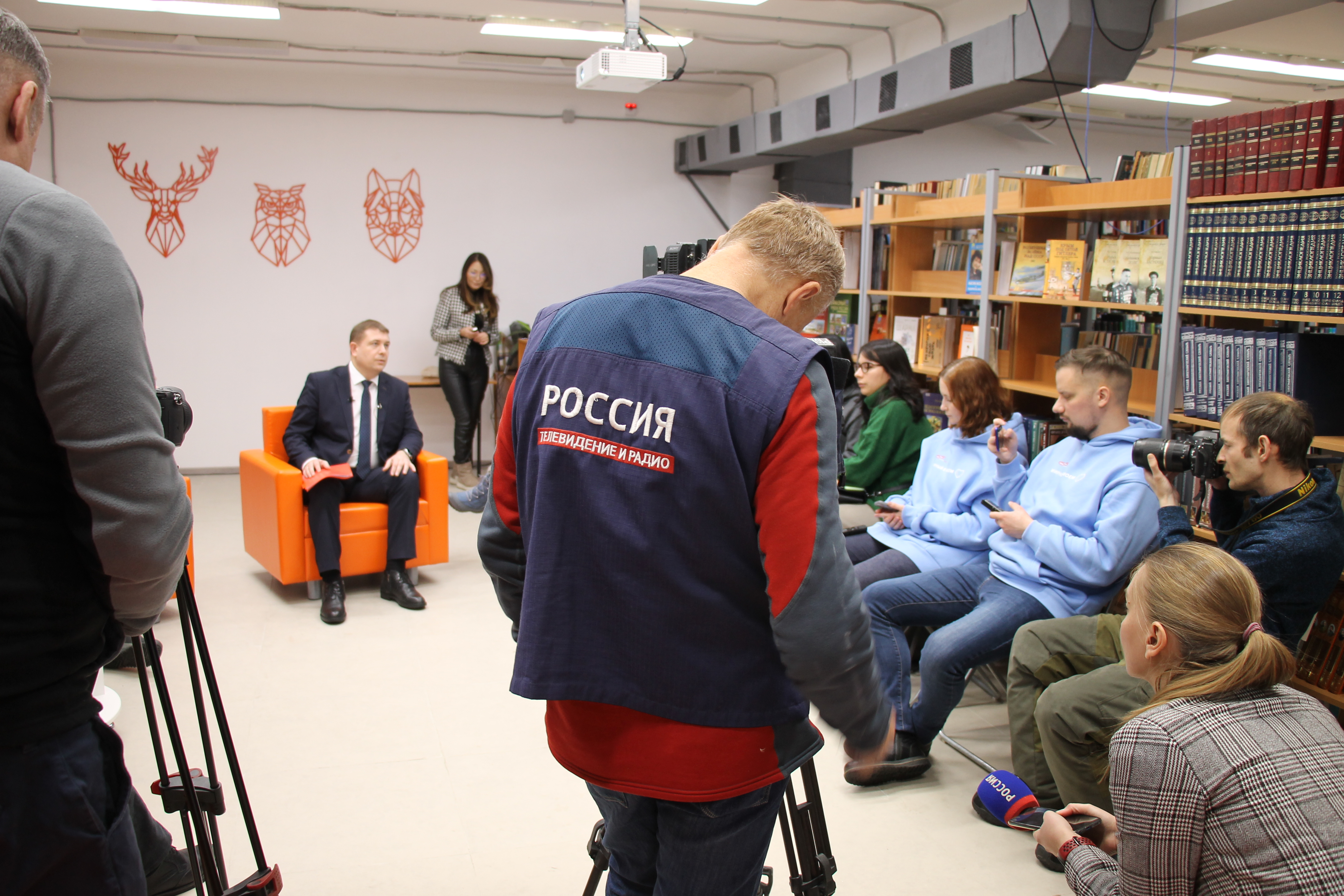 Журналистам представили мастер-план развития Мирного