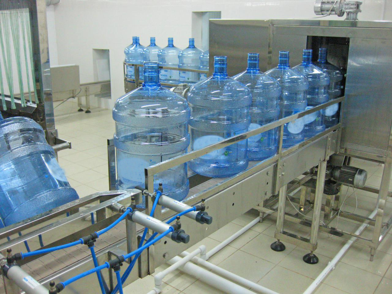 Прокуратура города Мирного выявила нарушения при производстве и реализации бутилированной питьевой воды
