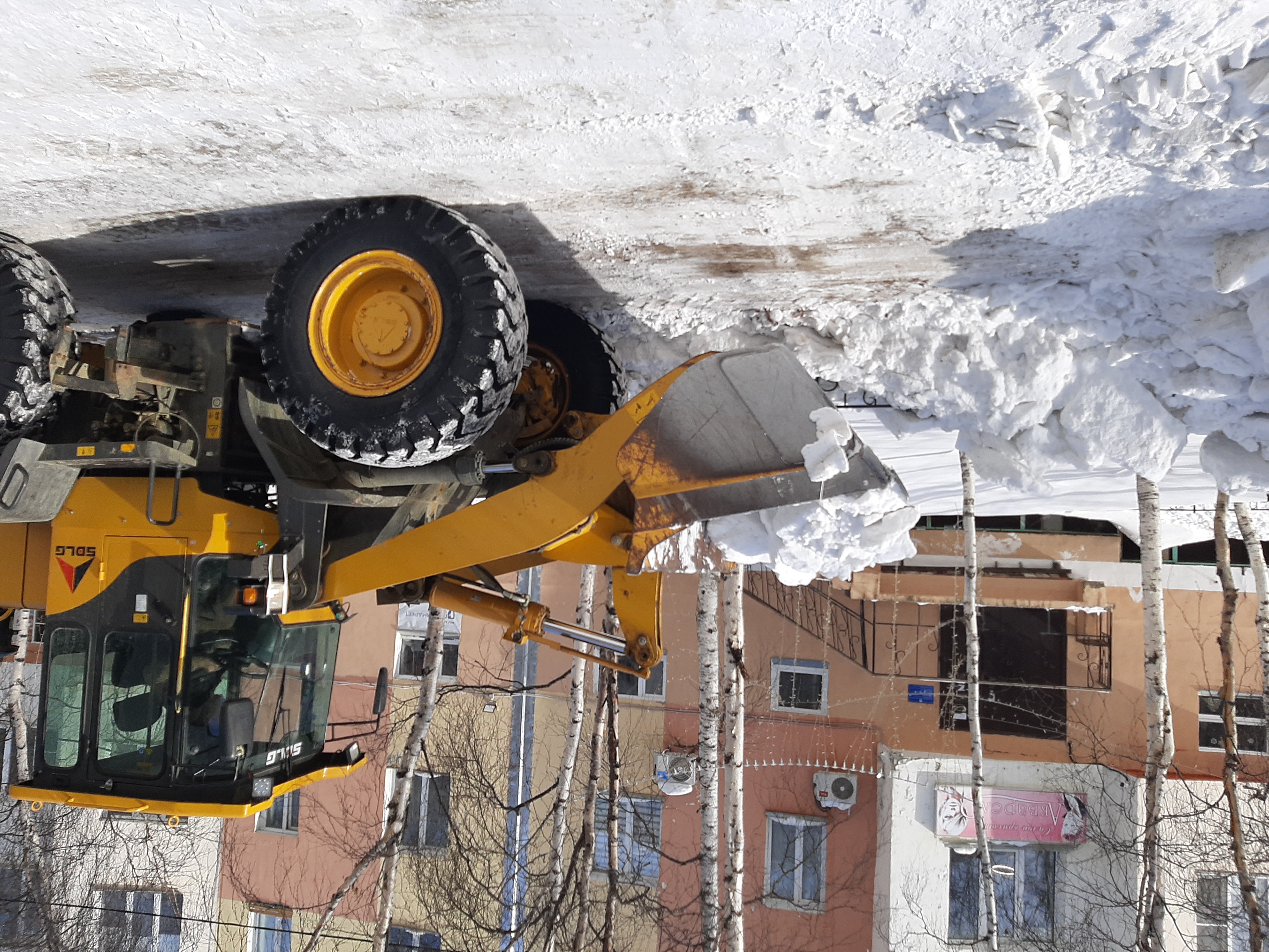Об уборке снега во дворах и на придомовых территориях МКД