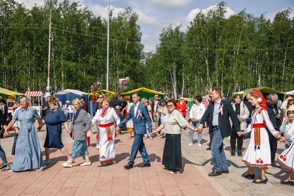 EdKo 527.jpg