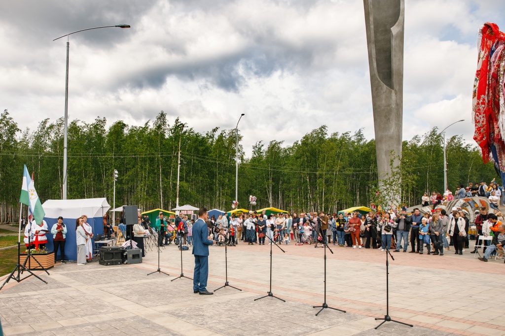 EdKo 719.jpg